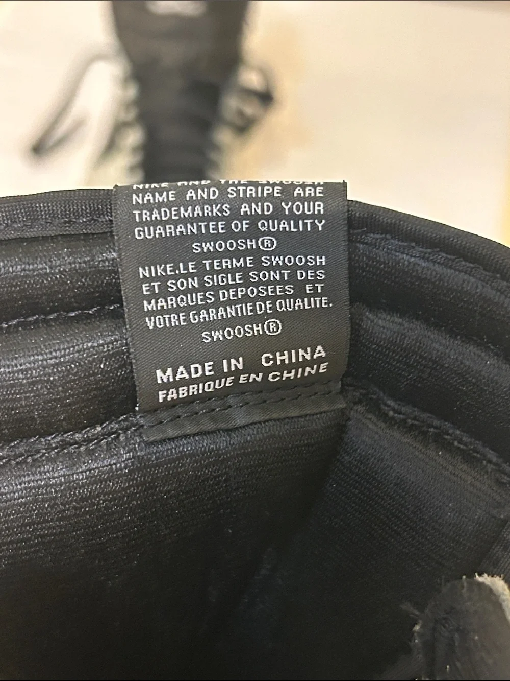 Air Jordan 1 Retro High OG 'Shadow 2.0'